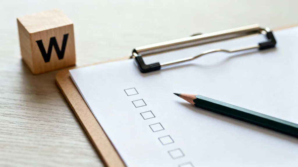 Checklist vide et cube W pour illustrer zéro pays
